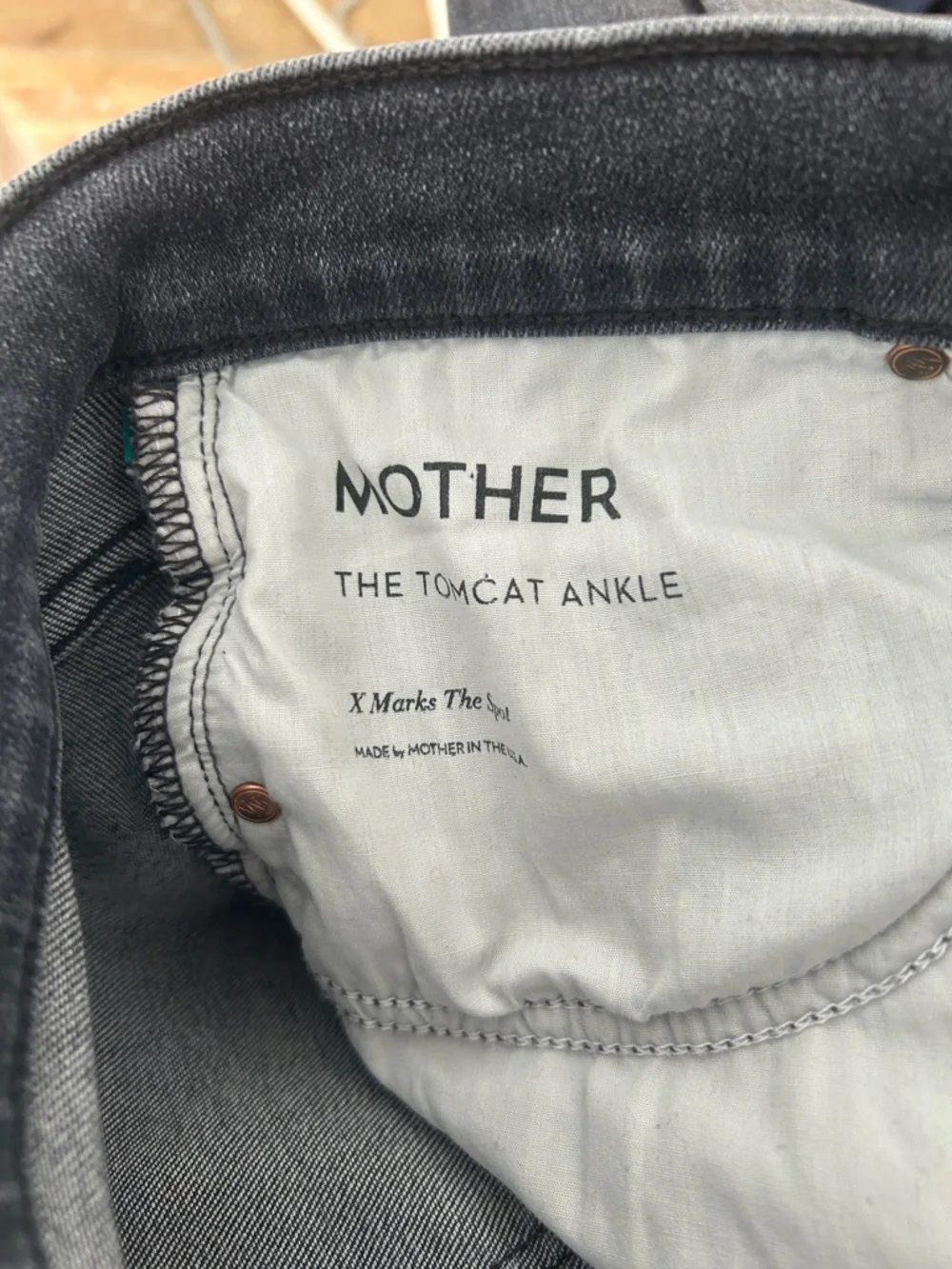 Mother The Tomcat Ankle Straight Leg Jean X Marks The Spot Faded Black size 28 - Picture 8 of 10